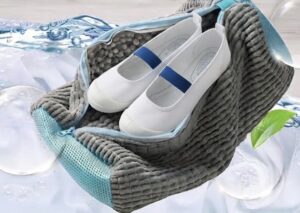 【anan・クロワッサン掲載】手洗いから卒業!「LeLante(レランテ)靴用洗濯ネット」でスニーカーも上履きも洗濯機で丸洗い